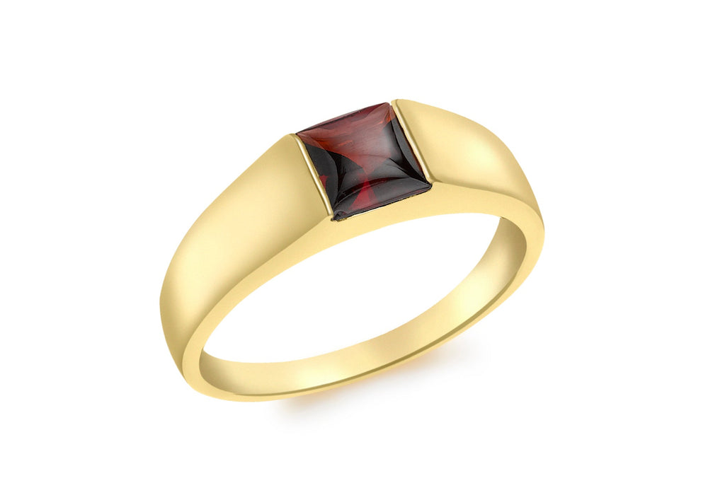 9ct Yellow Gold Square Garnet Dress Ring