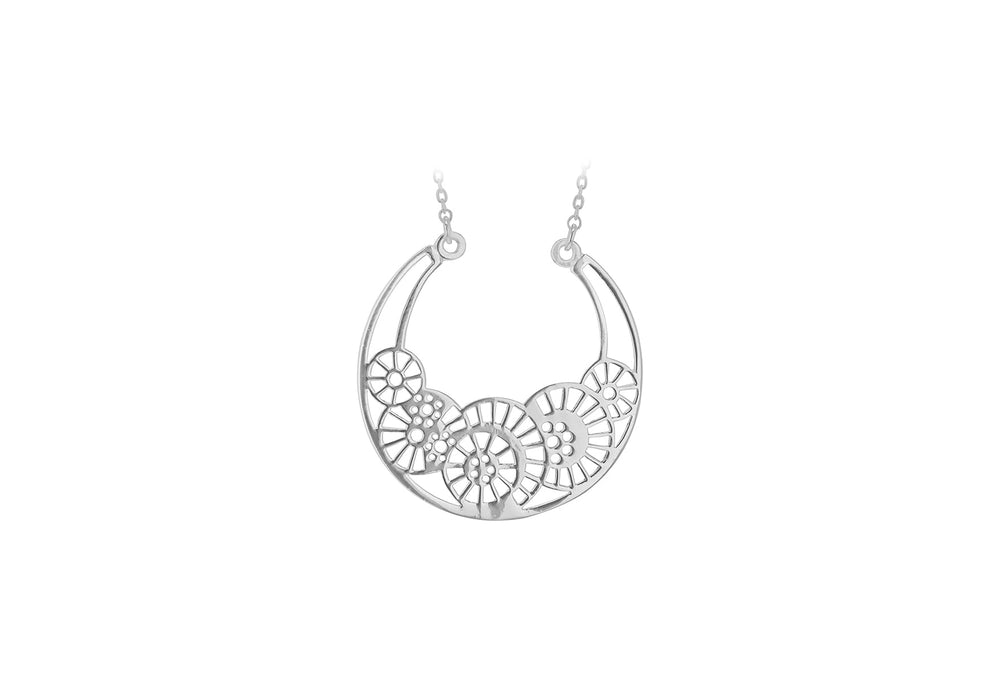 cSILVER CUT OUT NECKLET 18"